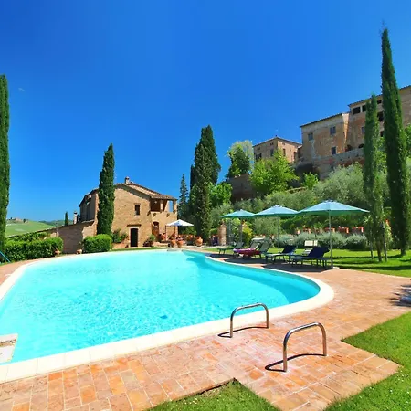 Сasa de vacaciones Attractive In Montalcino With Terrace